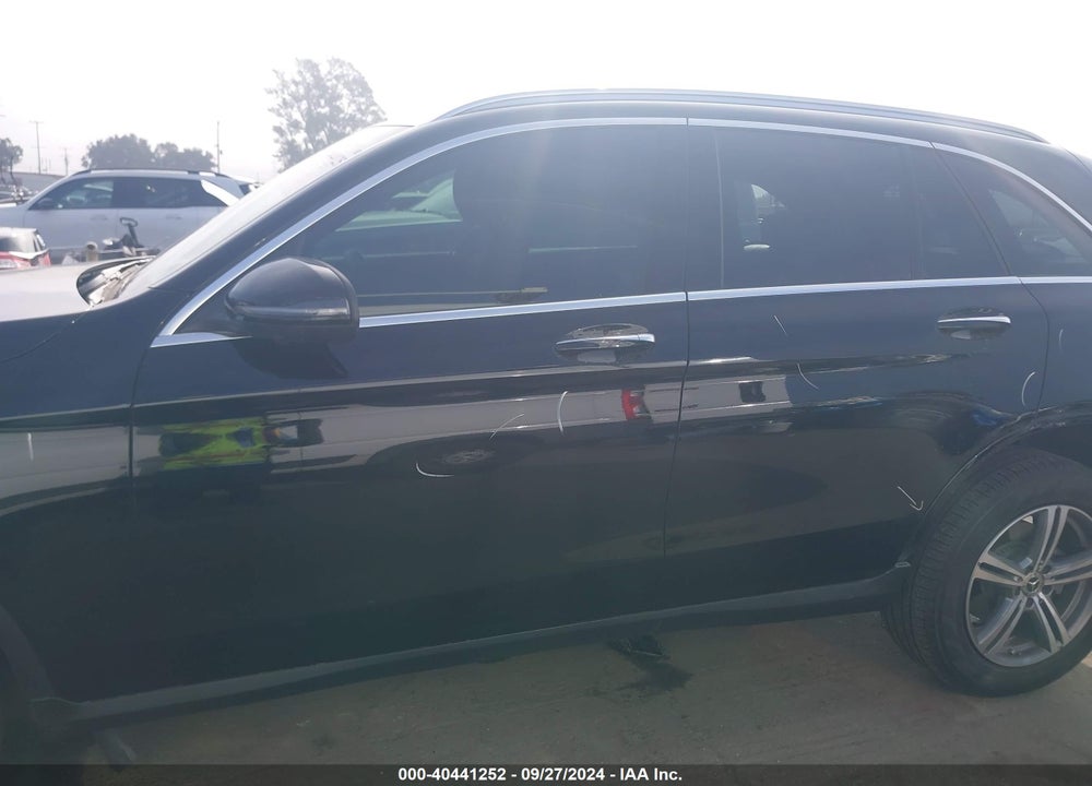 2022 MERCEDES-BENZ GLC 300 4MATIC SUV VIN: W1N0G8EB9NV387817