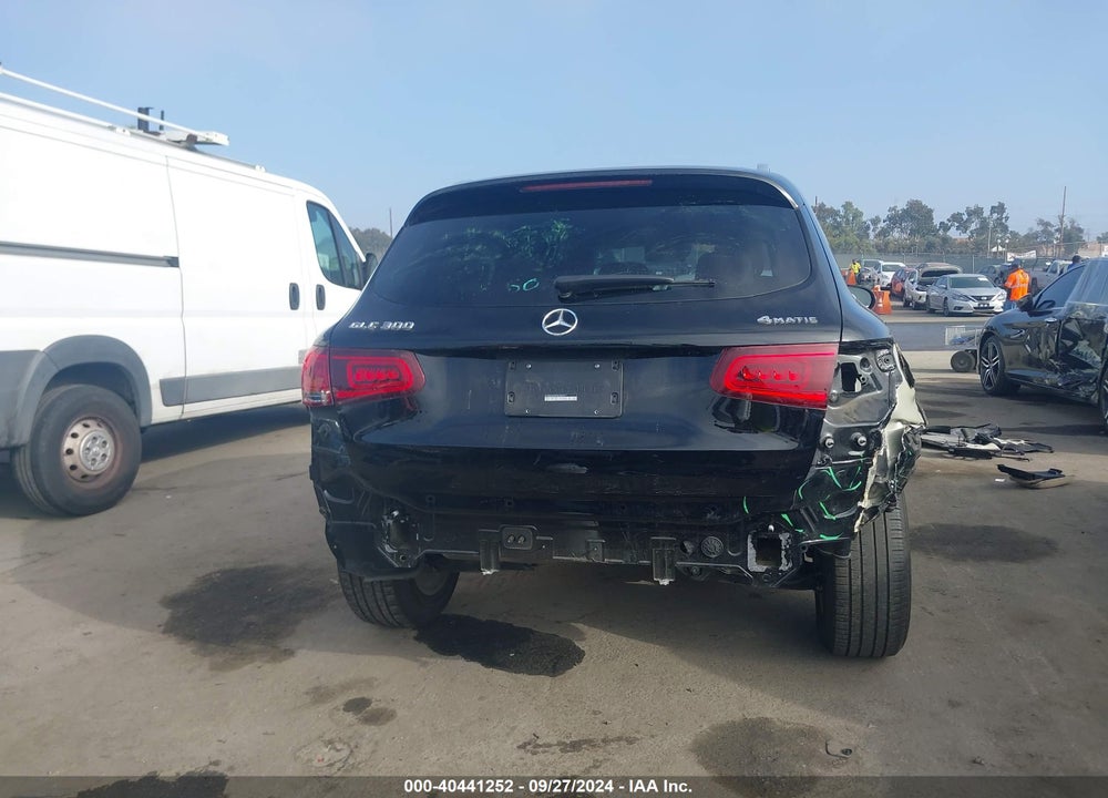 2022 MERCEDES-BENZ GLC 300 4MATIC SUV VIN: W1N0G8EB9NV387817