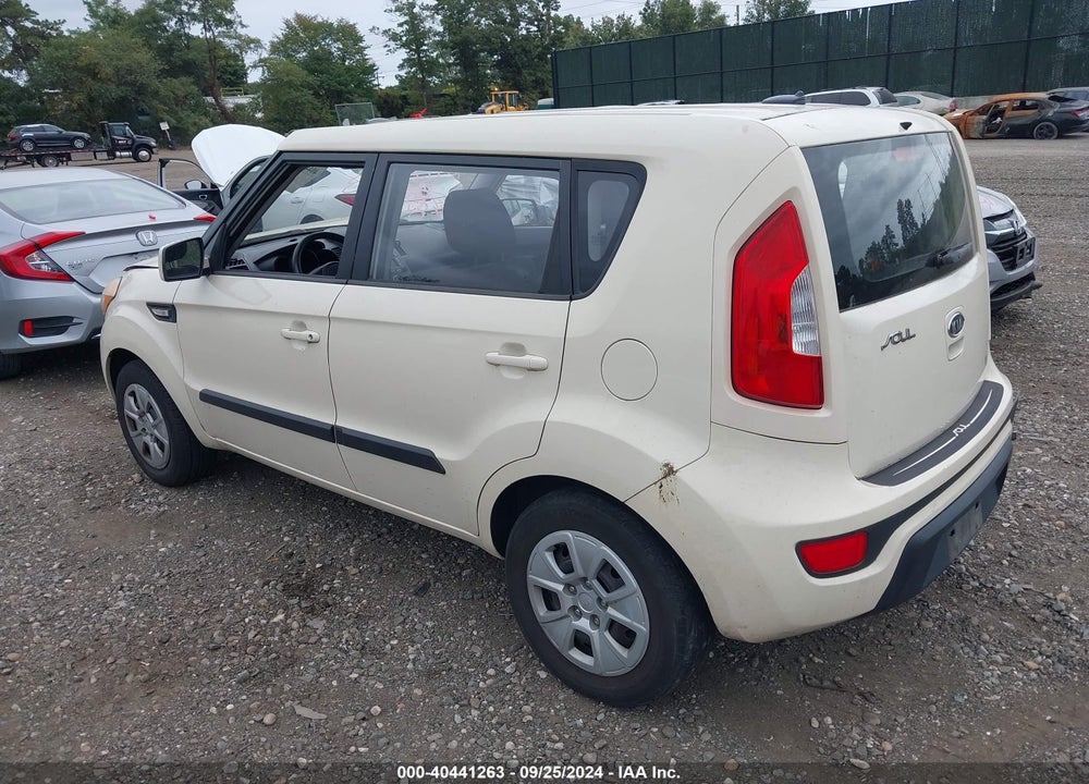 2012 KIA SOUL VIN: KNDJT2A54C7418932