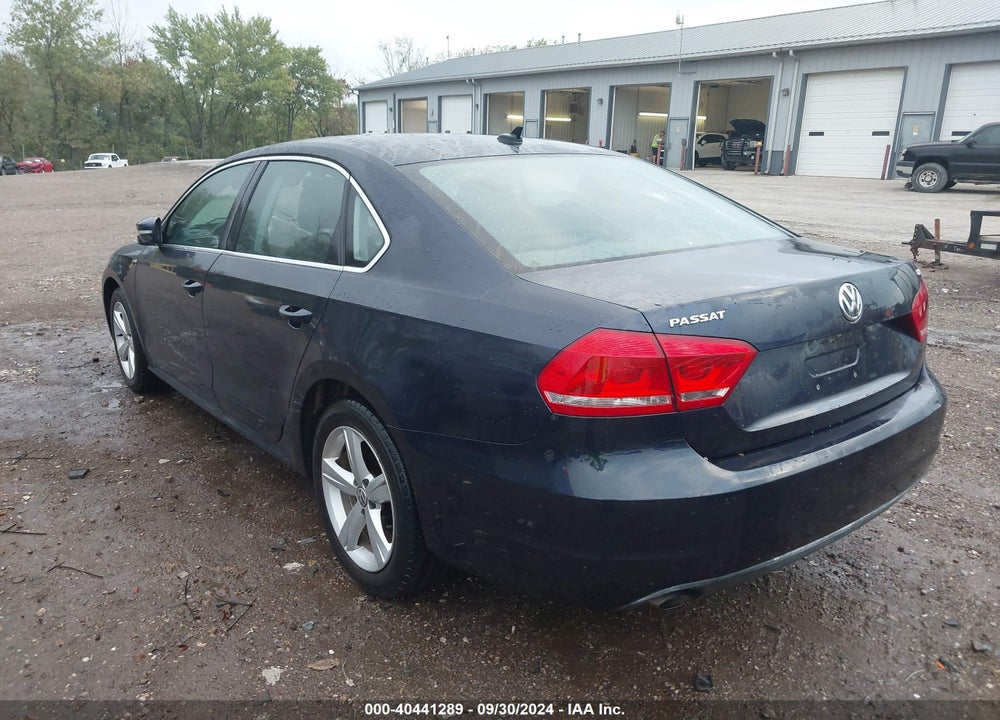 2014 VOLKSWAGEN PASSAT 1.8T WOLFSBURG EDITION VIN: 1VWAT7A37EC055738