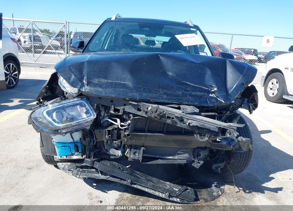 2023 HYUNDAI VENUE SEL VIN: KMHRC8A31PU262453
