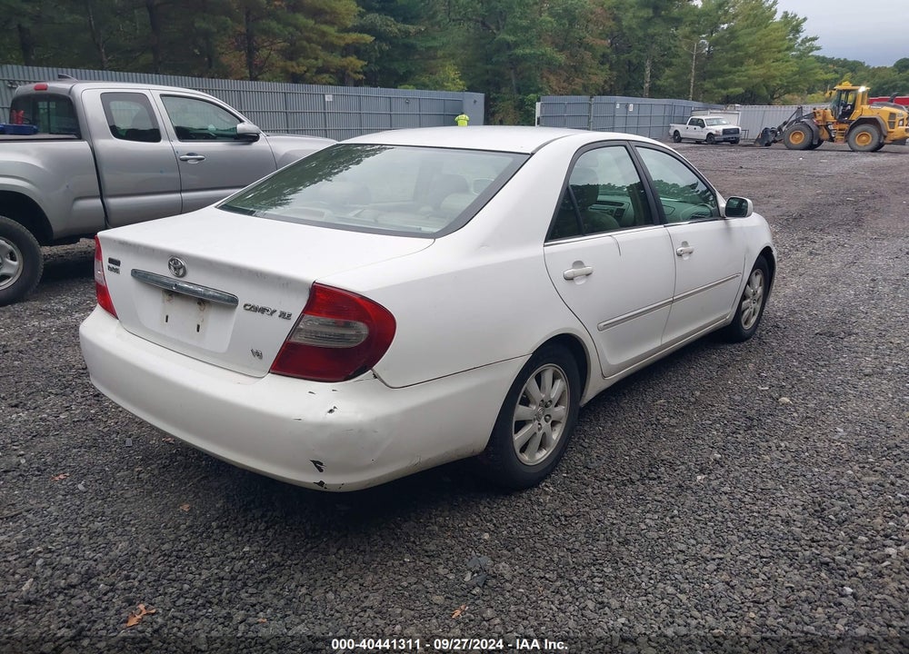 2002 TOYOTA CAMRY XLE V6 VIN: 4T1BF32K42U035168