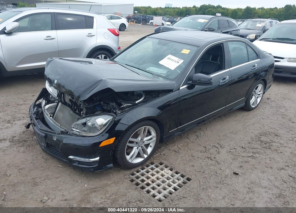 2013 MERCEDES-BENZ C 300 LUXURY 4MATIC/SPORT 4MATIC VIN: WDDGF8AB3DR267586