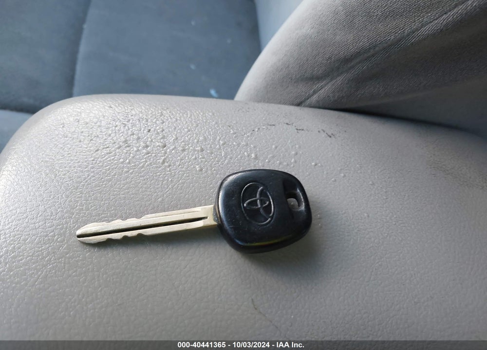 2013 TOYOTA COROLLA L VIN: 2T1BU4EE0DC974856