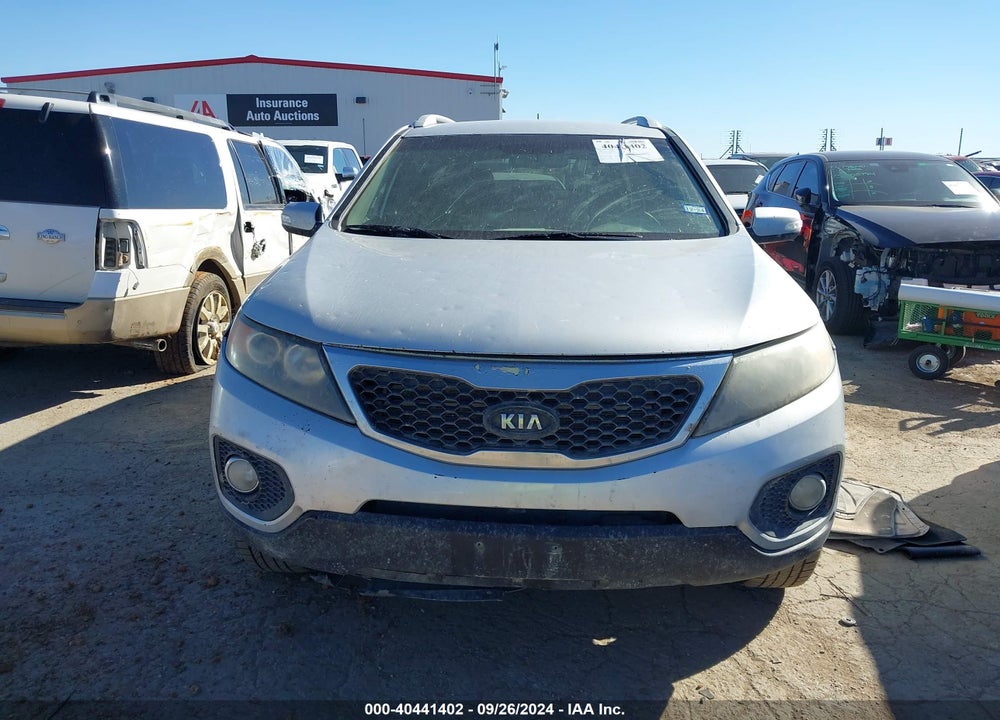 2013 KIA SORENTO LX VIN: 5XYKT3A66DG413495