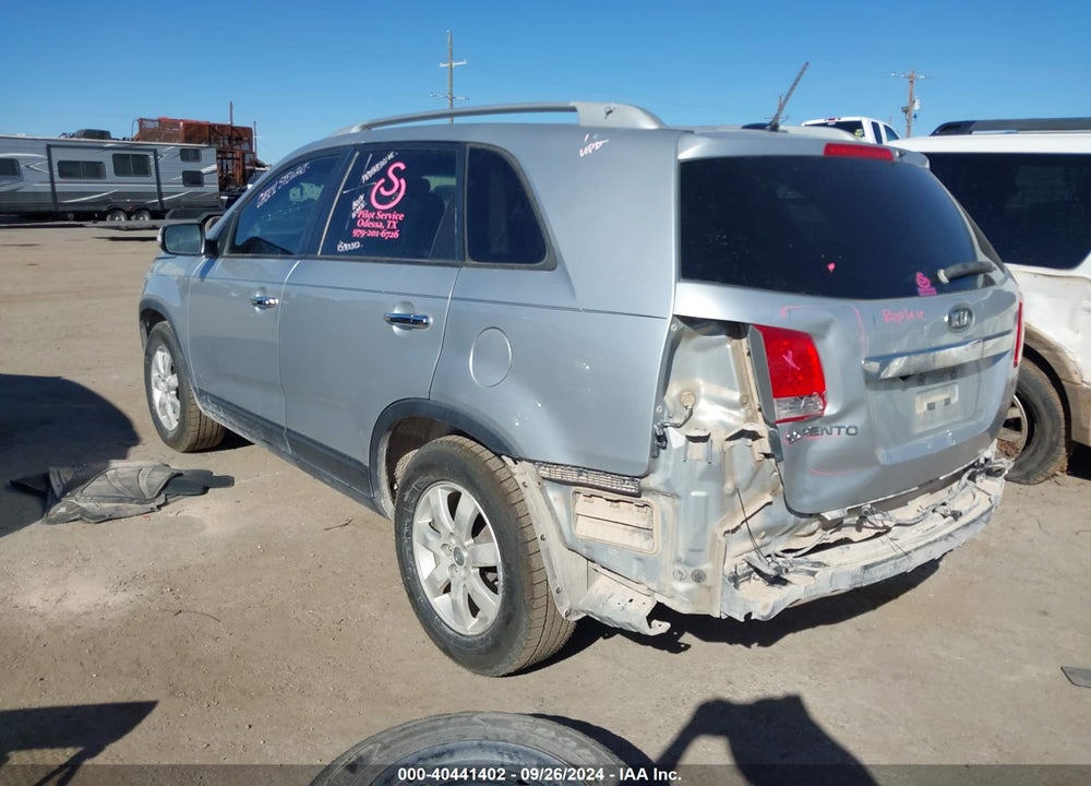 2013 KIA SORENTO LX VIN: 5XYKT3A66DG413495