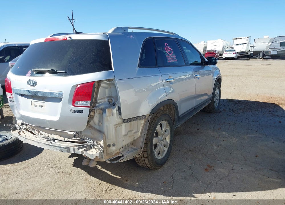 2013 KIA SORENTO LX VIN: 5XYKT3A66DG413495