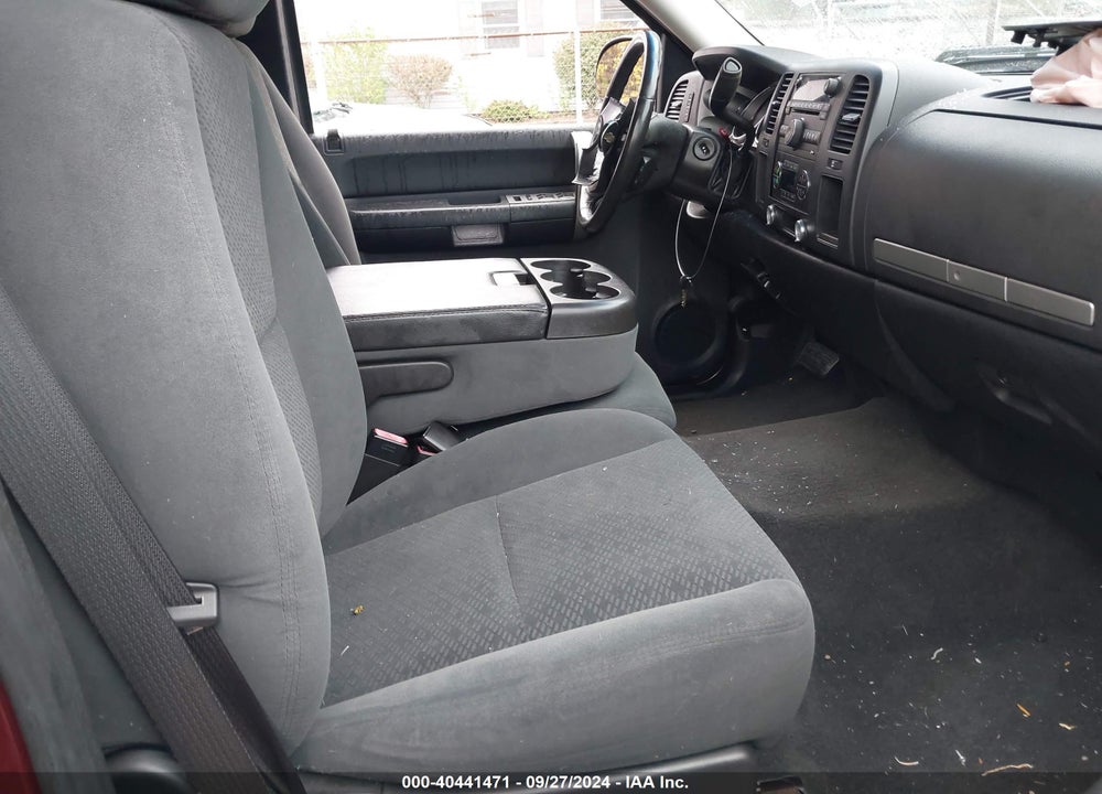 2008 CHEVROLET SILVERADO 1500 LT1 VIN: 2GCEC19J081258937