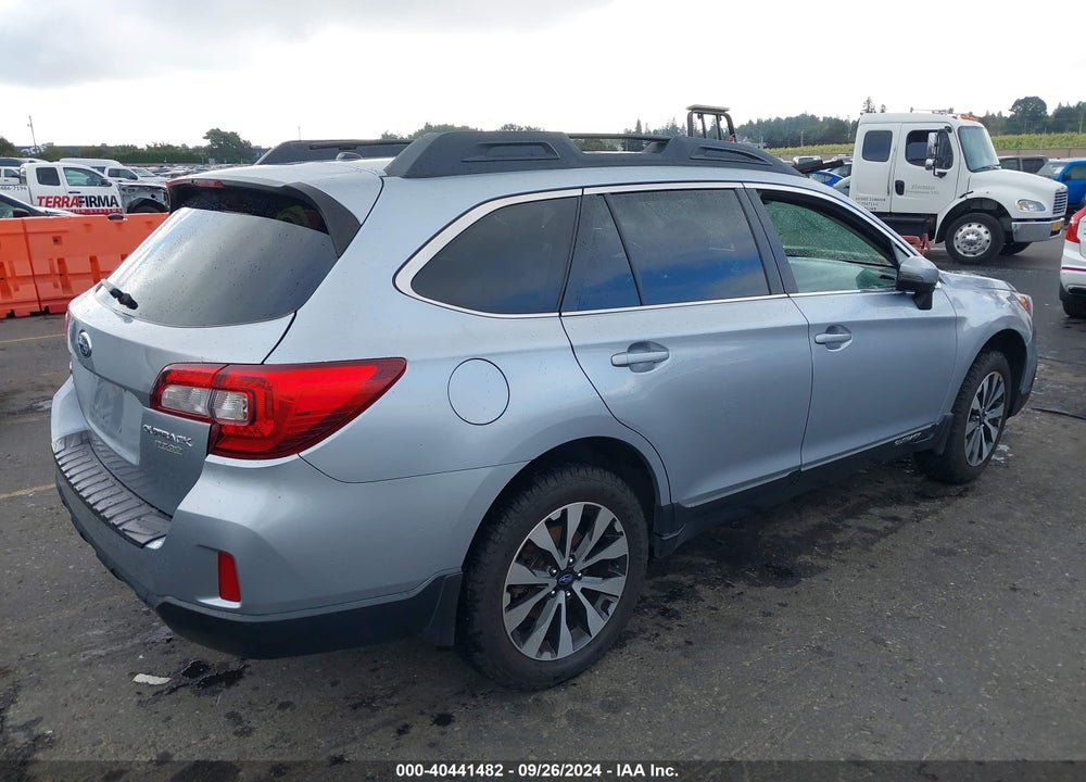 2015 SUBARU OUTBACK 2.5I LIMITED VIN: 4S4BSANC7F3329079