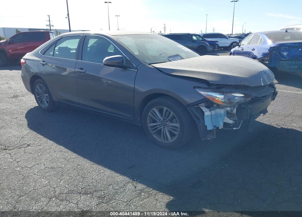 2016 TOYOTA CAMRY SE VIN: 4T1BF1FKXGU225630