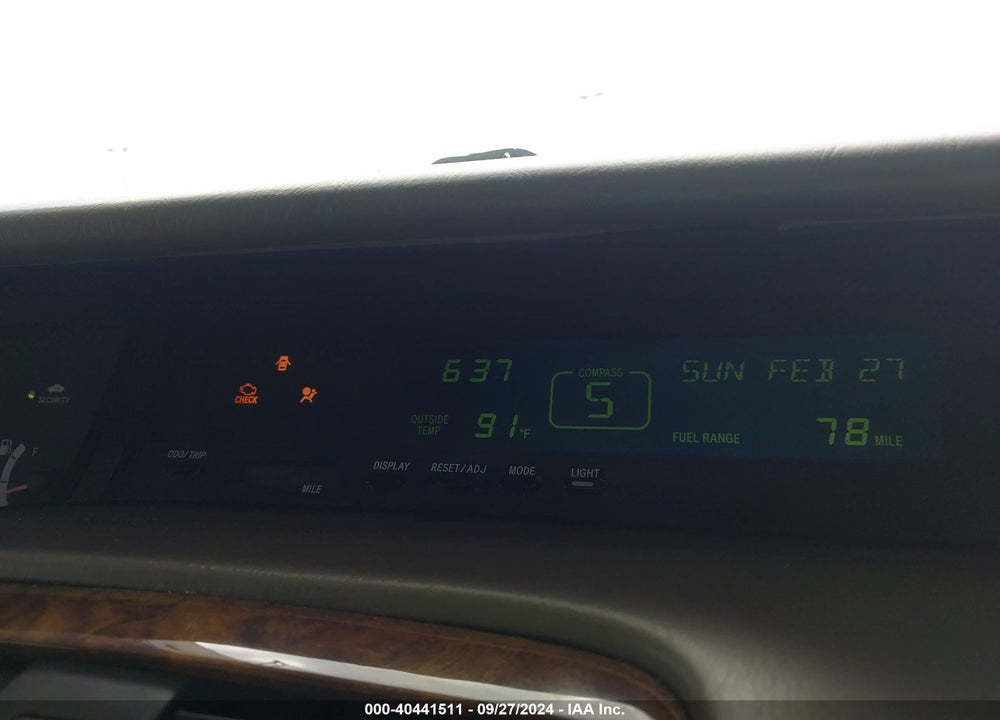 2002 TOYOTA AVALON XLS VIN: 4T1BF28B22U242725