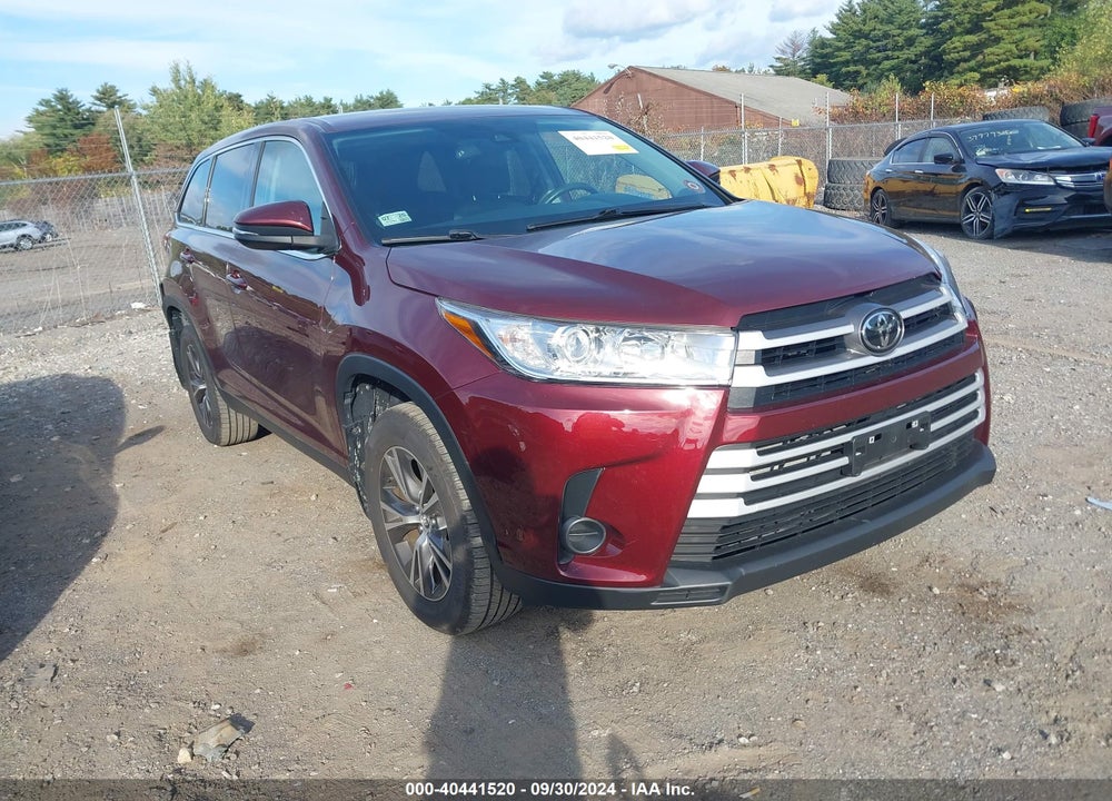 2019 TOYOTA HIGHLANDER LE VIN: 5TDBZRFH6KS923776