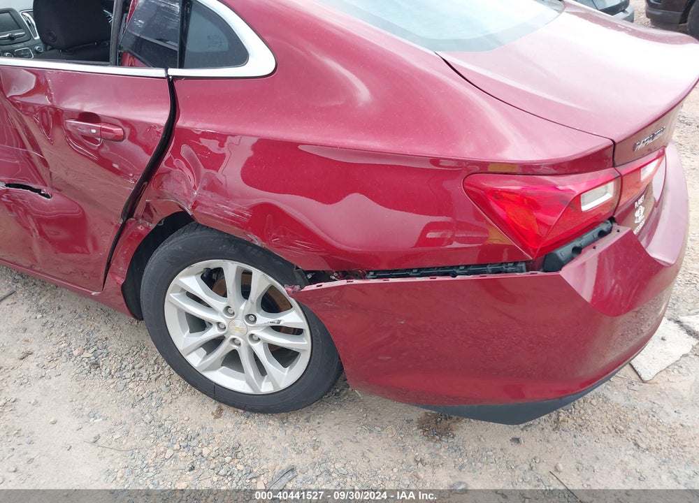 2018 CHEVROLET MALIBU LT VIN: 1G1ZD5ST3JF268385