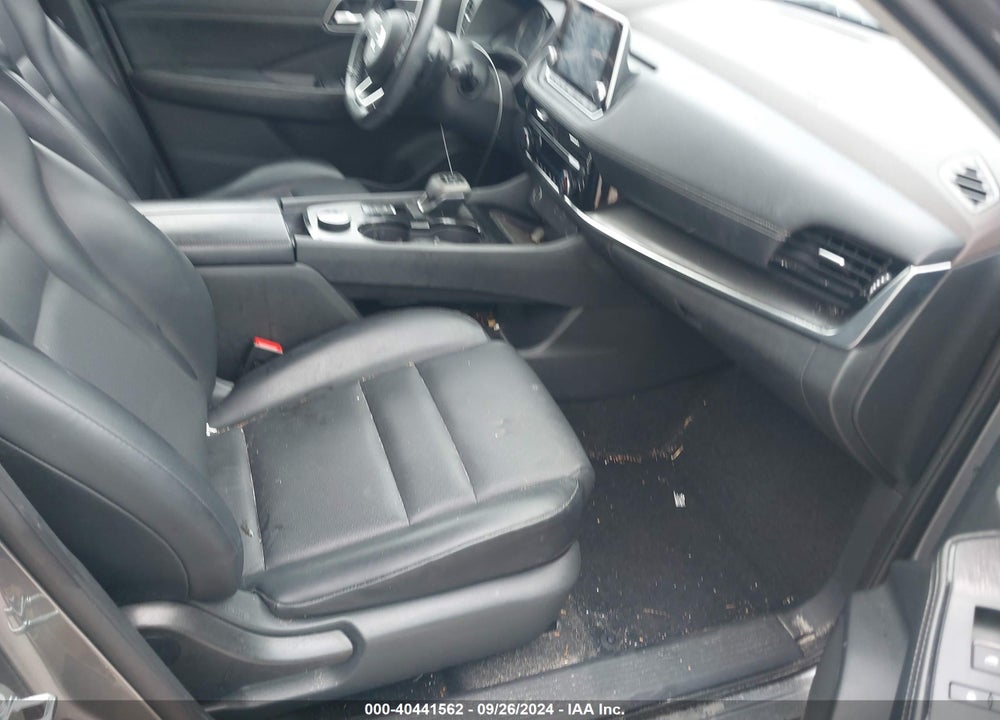 2021 NISSAN ROGUE SV INTELLIGENT AWD VIN: 5N1AT3BB2MC681936