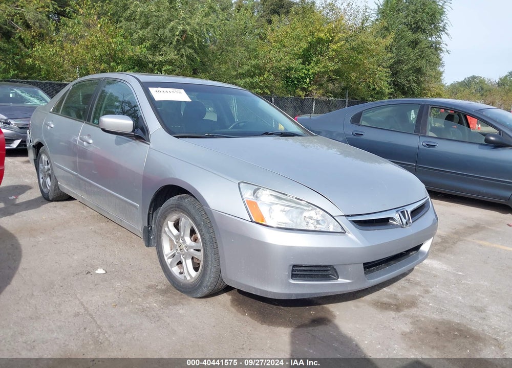 2007 HONDA ACCORD 2.4 EX VIN: 1HGCM56867A030007