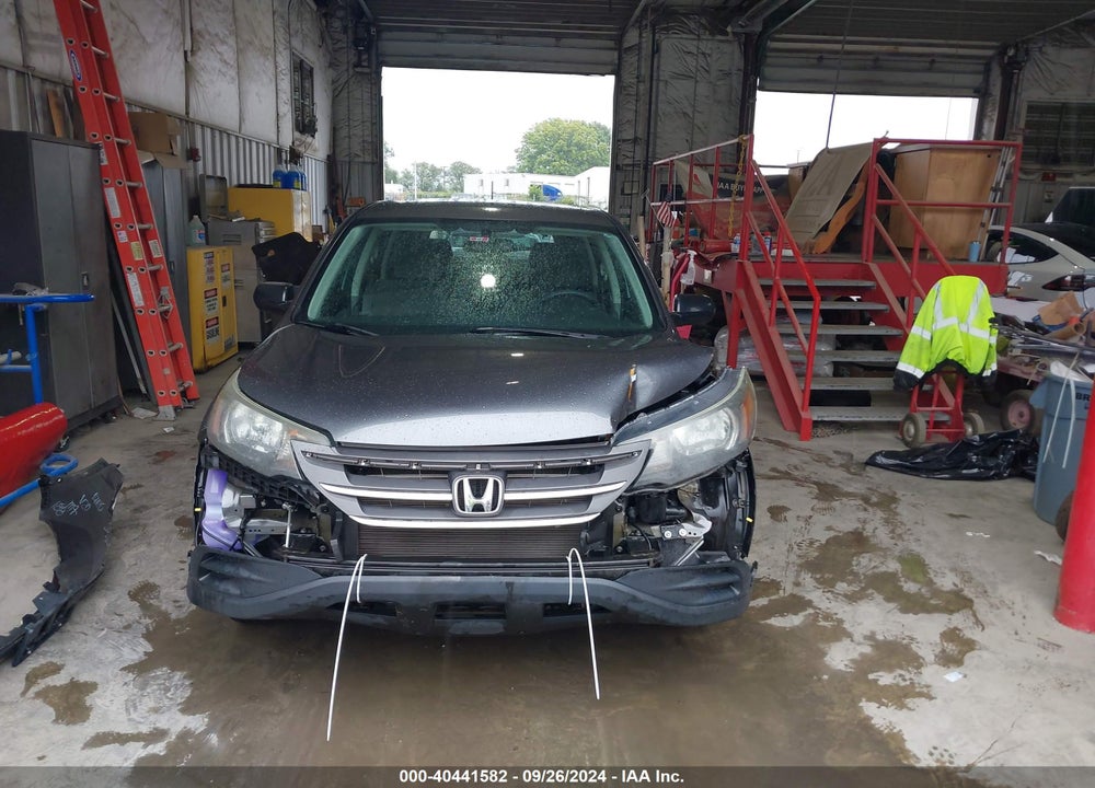 2014 HONDA CR-V LX VIN: 2HKRM4H35EH681042