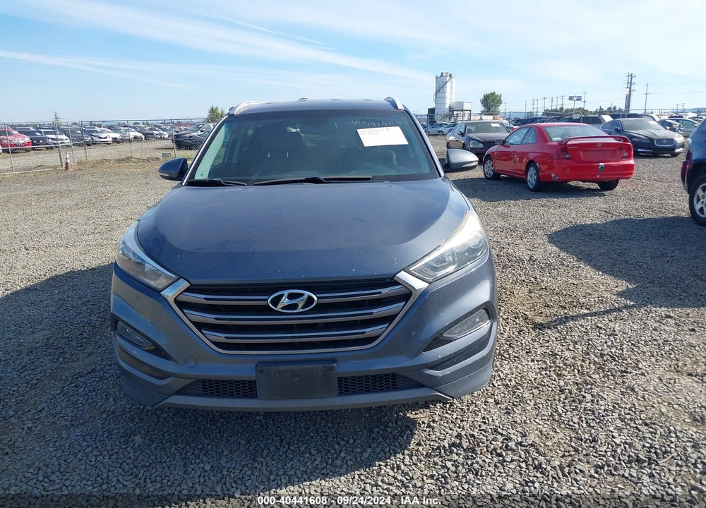 2016 HYUNDAI TUCSON LIMITED VIN: KM8J33A27GU250198