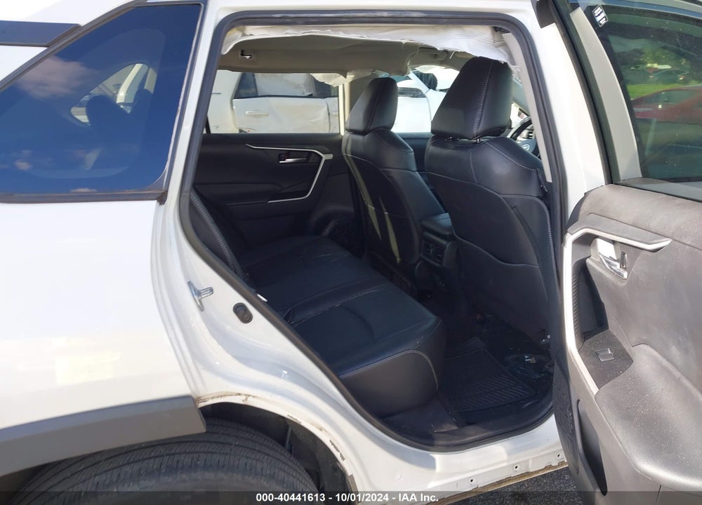 2021 TOYOTA RAV4 XLE PREMIUM VIN: 2T3C1RFV7MW138010