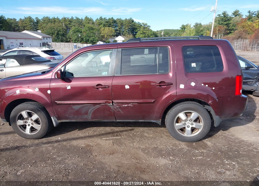 2009 HONDA PILOT EX-L VIN: 5FNYF486X9B024791