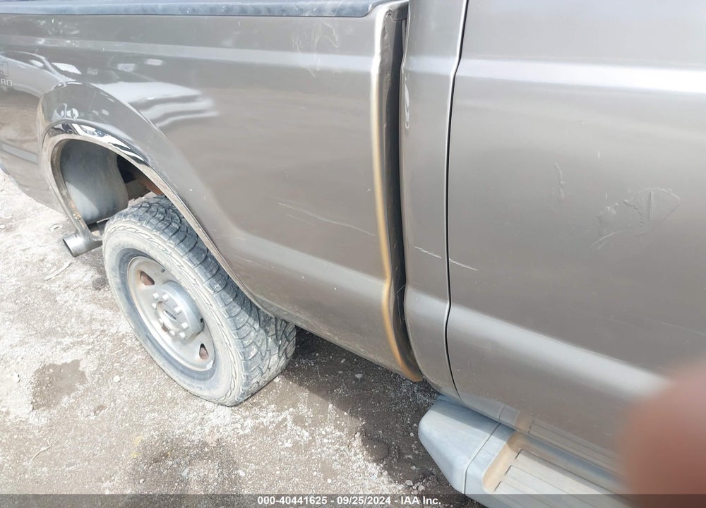 2006 FORD SUPER DUTY F-250 LARIAT/XL/XLT VIN: 1FTSX21P16EA74535