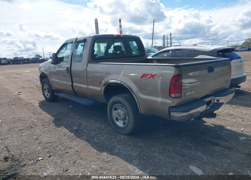 2006 FORD SUPER DUTY F-250 LARIAT/XL/XLT VIN: 1FTSX21P16EA74535