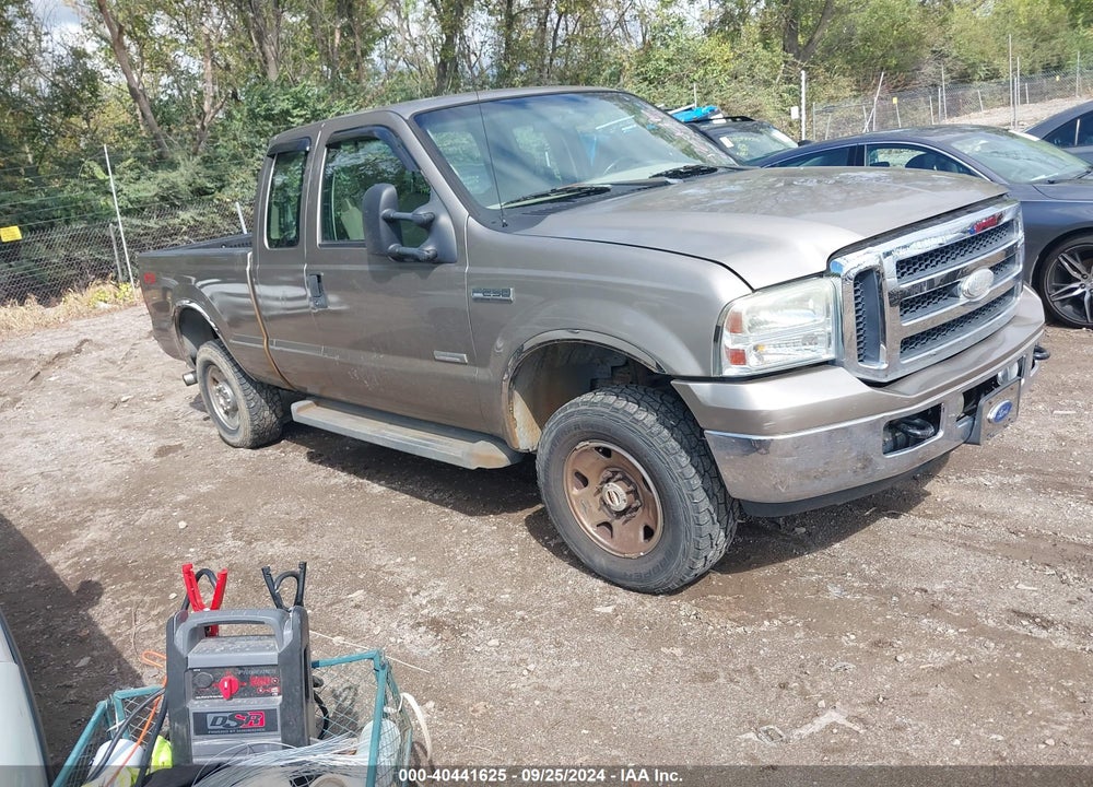 2006 FORD SUPER DUTY F-250 LARIAT/XL/XLT VIN: 1FTSX21P16EA74535