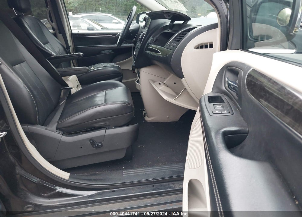 2012 CHRYSLER TOWN & COUNTRY TOURING-L VIN: 2C4RC1CG0CR182032
