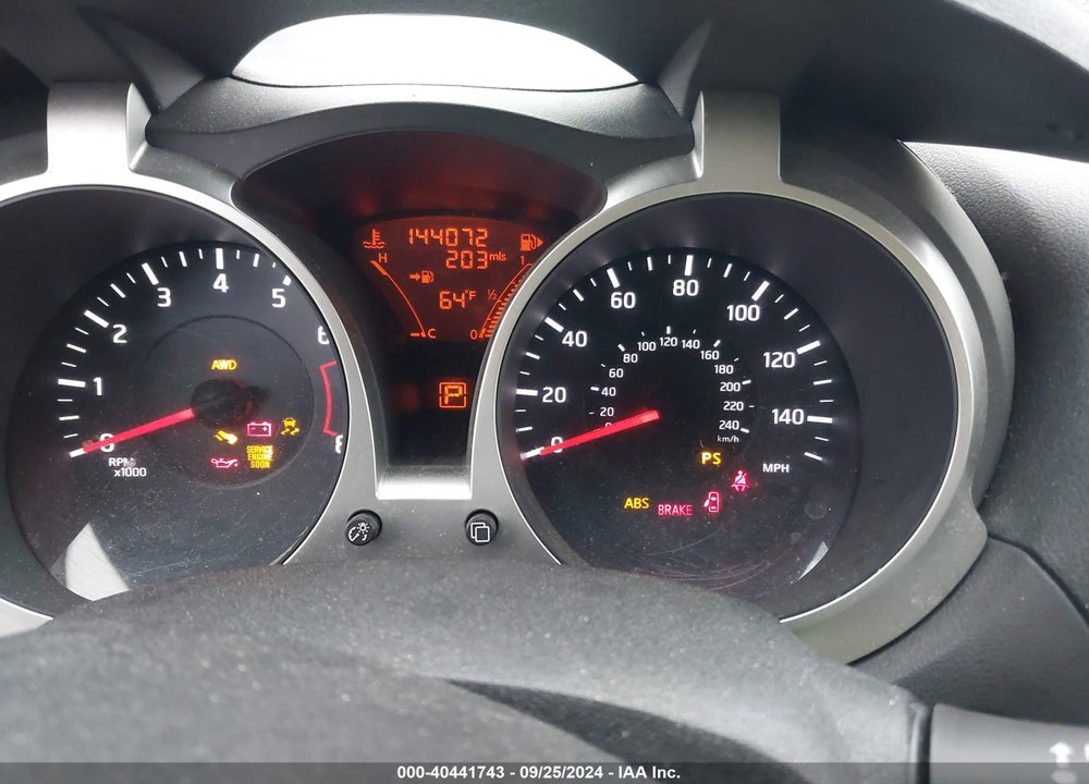 2011 NISSAN JUKE SL VIN: JN8AF5MV9BT011851