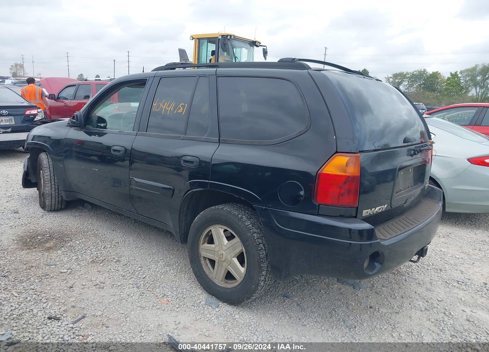 2005 GMC ENVOY SLE VIN: 1GKDT13S152122992
