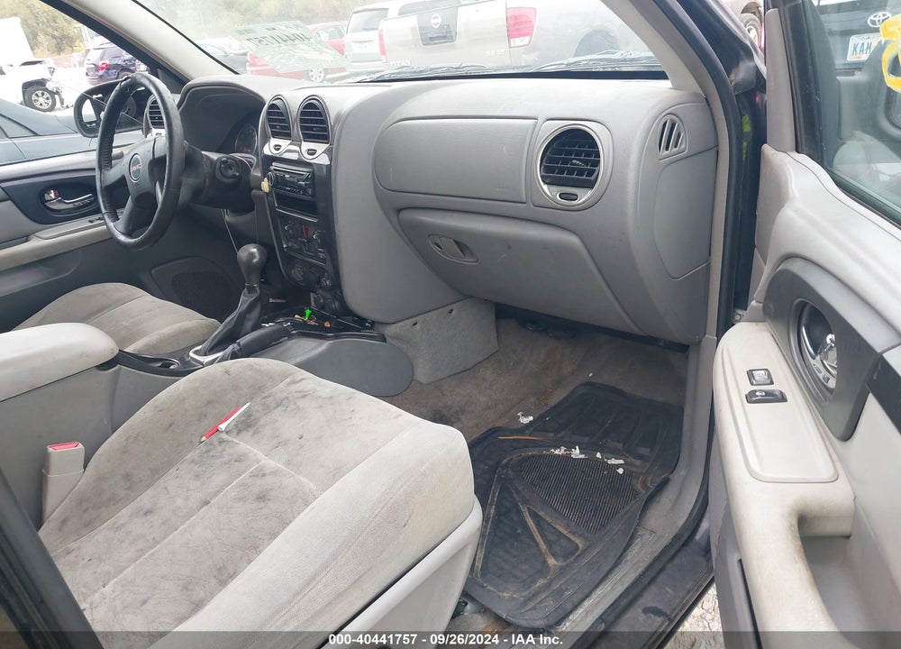 2005 GMC ENVOY SLE VIN: 1GKDT13S152122992