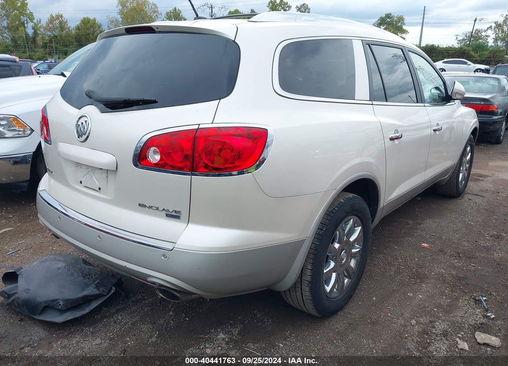 2011 BUICK ENCLAVE 2XL VIN: 5GAKRCED7BJ274385
