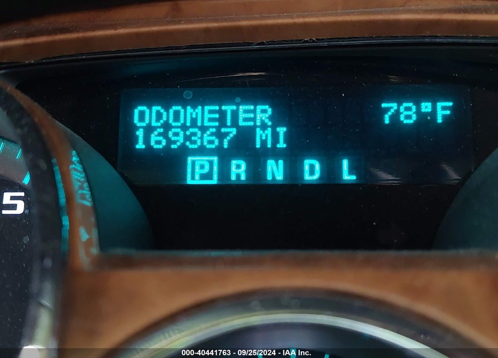 2011 BUICK ENCLAVE 2XL VIN: 5GAKRCED7BJ274385