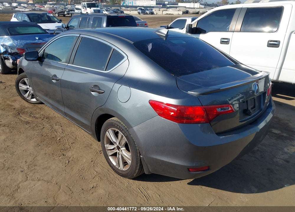 2013 ACURA ILX HYBRID 1.5L VIN: 19VDE3F33DE302541
