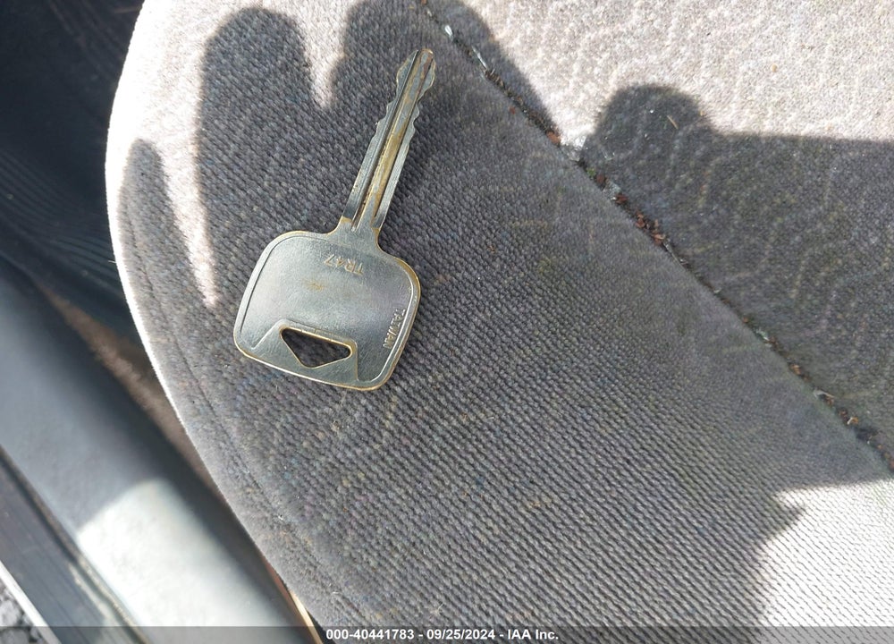 1997 TOYOTA CAMRY LE VIN: 4T1BG22KXVU807765