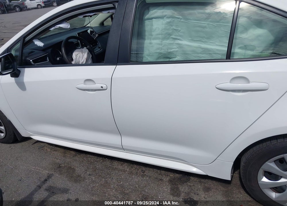 2020 TOYOTA COROLLA LE VIN: JTDEPRAE1LJ101160