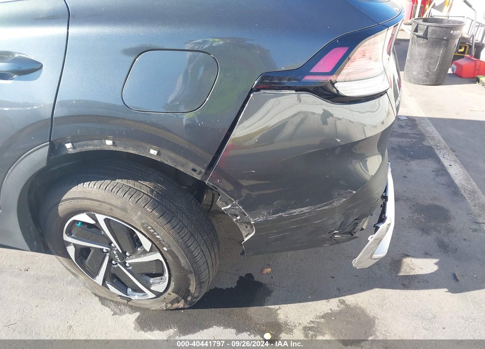 2023 KIA SPORTAGE HYBRID LX VIN: KNDPUCAG0P7030052