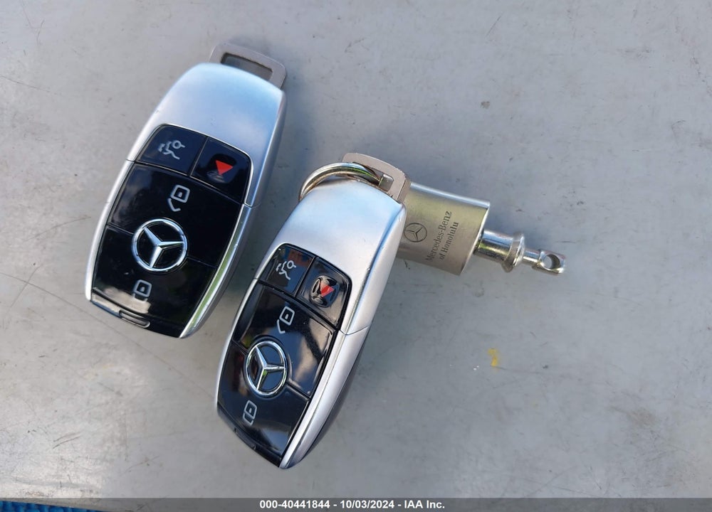 2017 MERCEDES-BENZ E 300 VIN: WDDZF4JB7HA133931