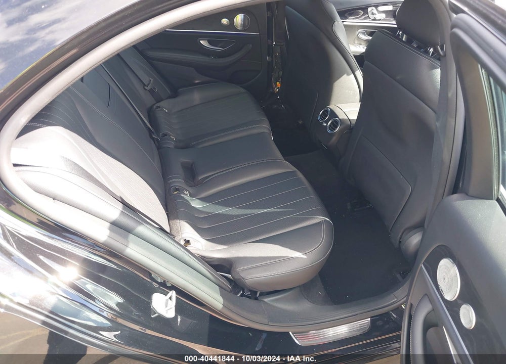 2017 MERCEDES-BENZ E 300 VIN: WDDZF4JB7HA133931