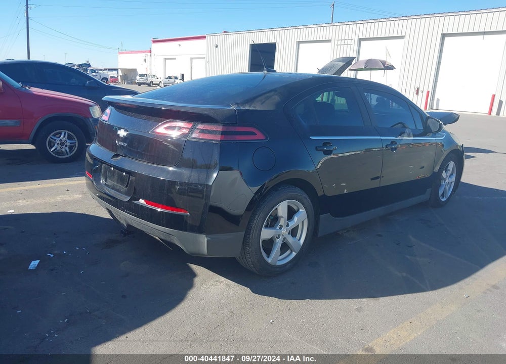 2014 CHEVROLET VOLT VIN: 1G1RE6E42EU157089