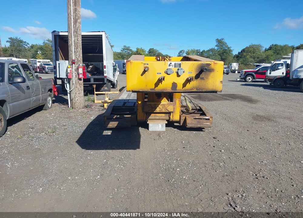 2001 ROGERS BROTHERS CORP TRAILER VIN: 1RBH503021AR23845