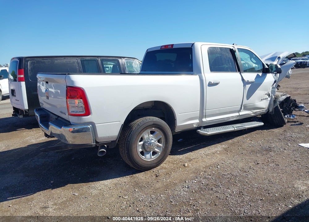 2019 RAM 2500 BIG HORN 4X4 6'4 BOX VIN: 3C6UR5DL3KG605581