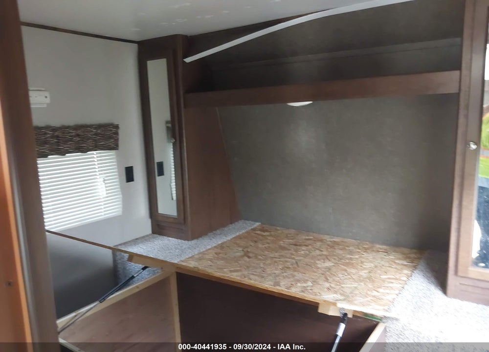 2017 KEYSTONE HIDEOUT VIN: 4YDT28R25H7207753
