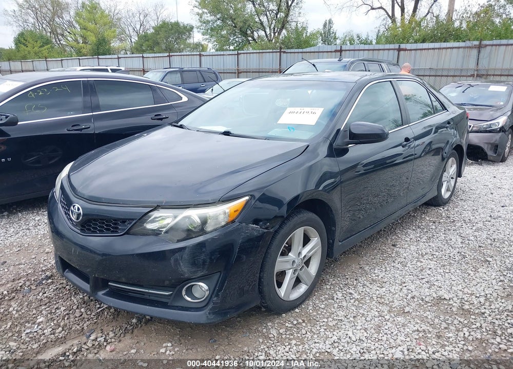 2014 TOYOTA CAMRY SE VIN: 4T1BF1FK4EU308077