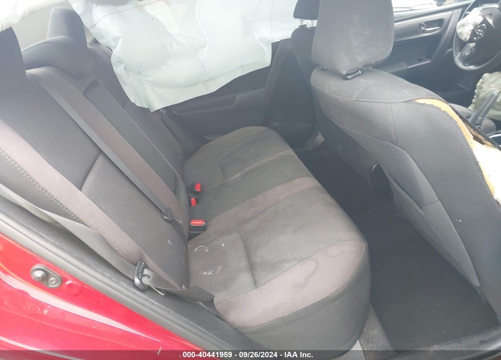 2017 TOYOTA COROLLA LE VIN: 5YFBURHE3HP625642