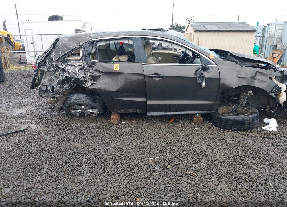 2014 ACURA RDX VIN: 5J8TB3H38EL004053
