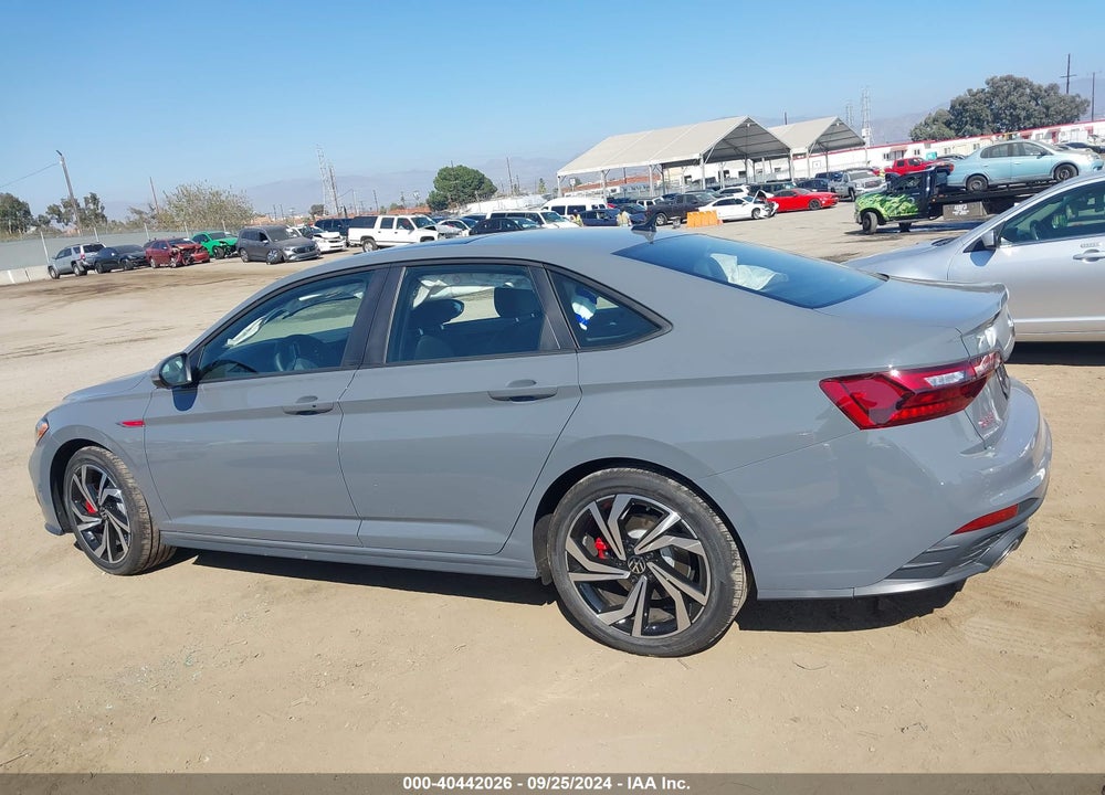 2024 VOLKSWAGEN JETTA GLI 2.0T AUTOBAHN VIN: 3VW1T7BUXRM064414