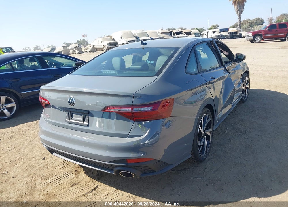 2024 VOLKSWAGEN JETTA GLI 2.0T AUTOBAHN VIN: 3VW1T7BUXRM064414