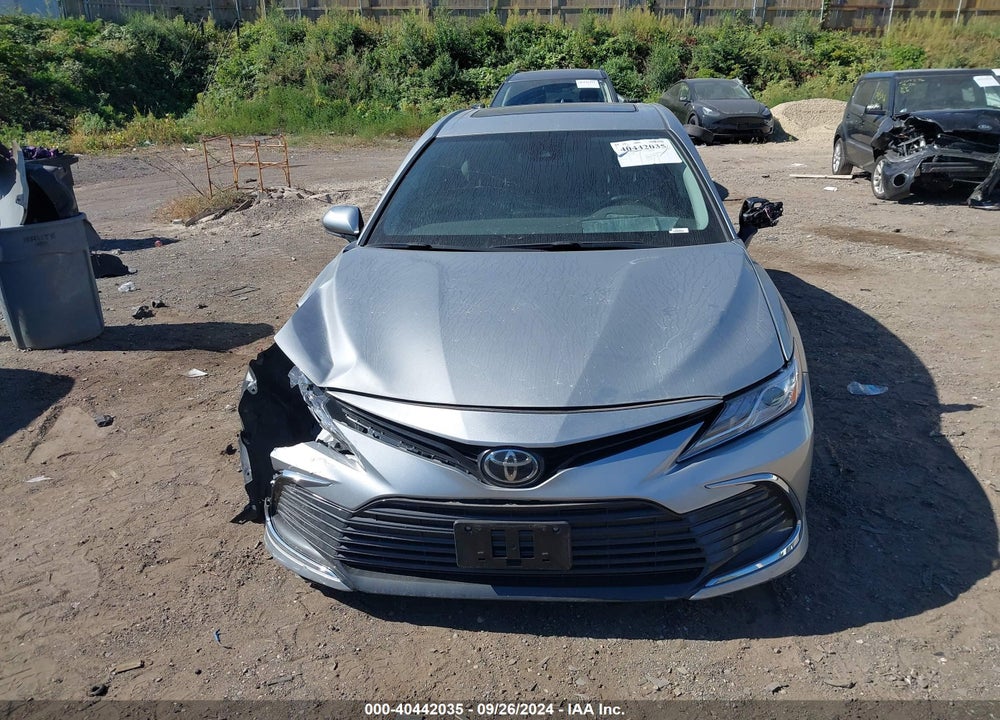 2021 TOYOTA CAMRY XLE AWD VIN: 4T1F11BKXMU040849