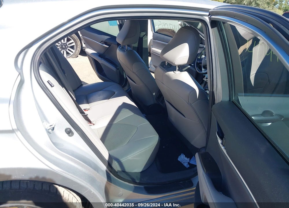 2021 TOYOTA CAMRY XLE AWD VIN: 4T1F11BKXMU040849