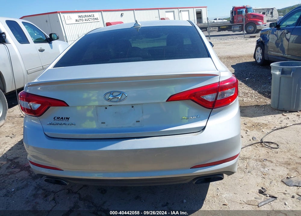 2015 HYUNDAI SONATA SPORT VIN: 5NPE34AF2FH069596